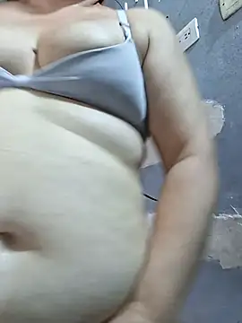 Mechi-Dirty Adlı Modelin Canlı XXX Sohbeti