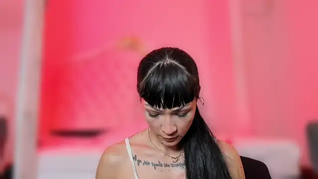 Axarasss_ Adlı Modelin Canlı XXX Sohbeti