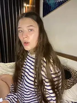 KristieKitty's Live XXX Chat