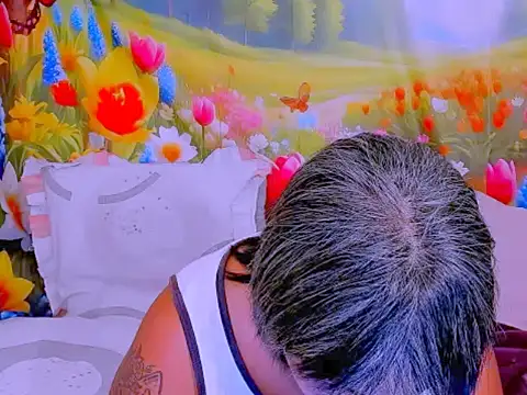 indianroxy Chat XXX in diretta