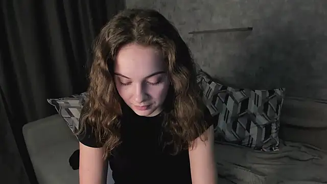 KristinaLoison Chat XXX in diretta