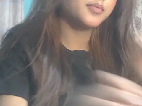 Chat +18 de NancyRuvi ao vivo