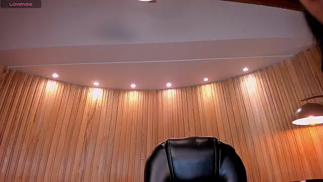 Chat +18 de AmaliaCrus ao vivo