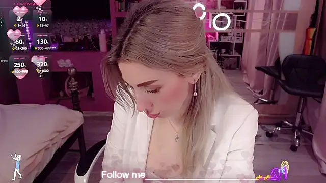 AnnieGOld_'s Live XXX Chat