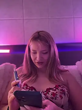 AnastasiaAniess' Live XXX Chat