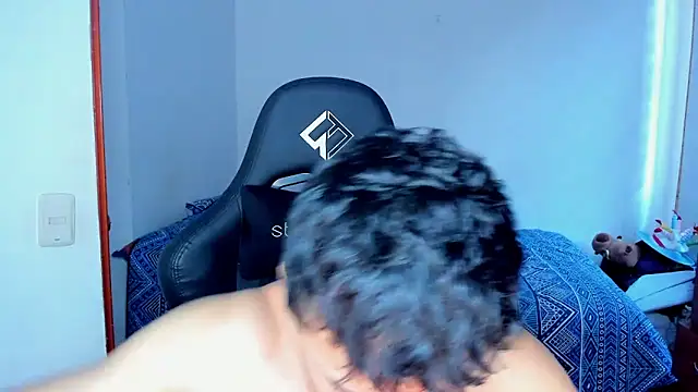 Tommy_Bred webcam show