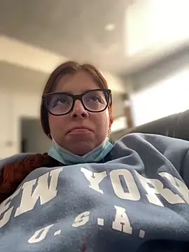 Cloew_Marz Adlı Modelin Canlı XXX Sohbeti