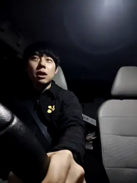 Czat XXX na żywo – whitebriefboy