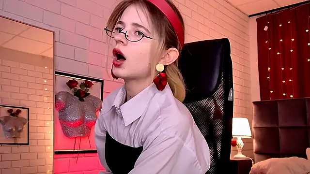 TinaDavil Webcamshow