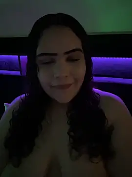 iTrapXXX: διαδικτυακό σόου στην κάμερα