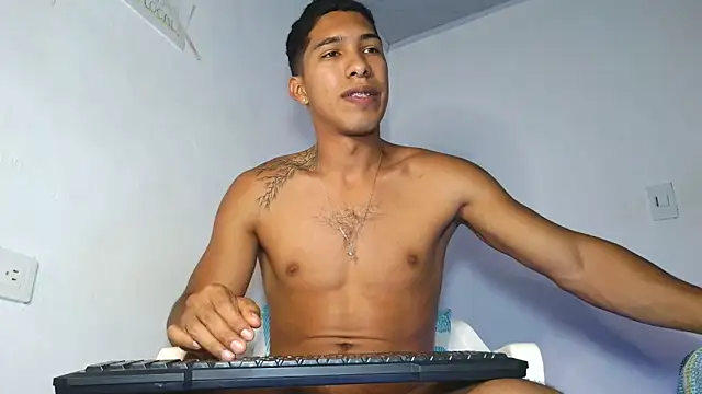 maximo_vega_newv live XXX chat