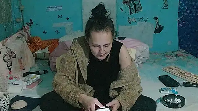 brighteyes77 Live XXX-chat