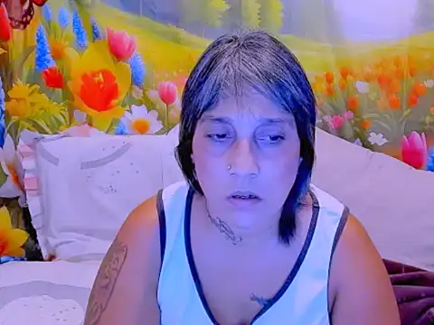 دردشة indianroxy الجنسية المباشرة