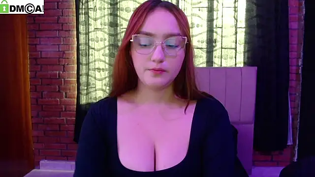 Chatroom XXX en direct de Natasha_Romanof18