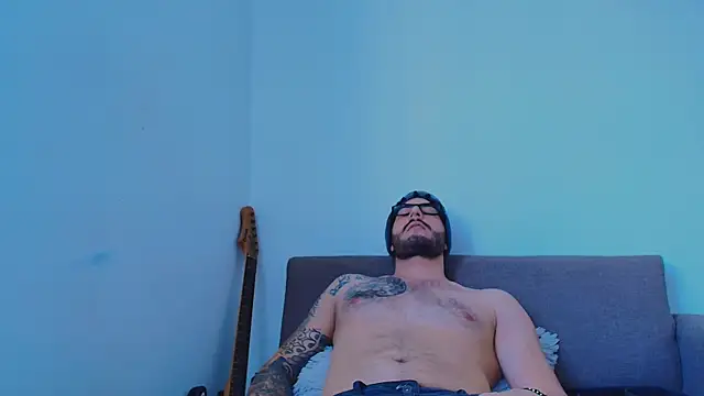 thomas_gun Live XXX-chat