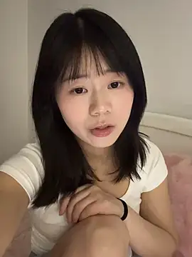 Nana-3 Adlı Modelin Canlı XXX Sohbeti