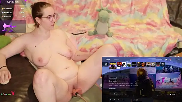 GamerGirl_Eve: онлайн-секс-чат