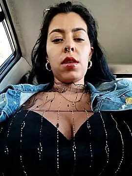 Luianna Live XXX-chat