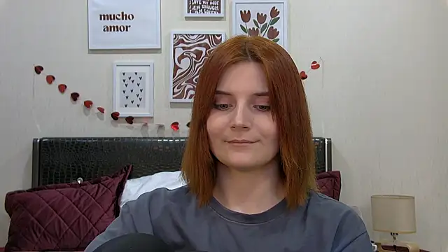 KellyStone's Live XXX Chat