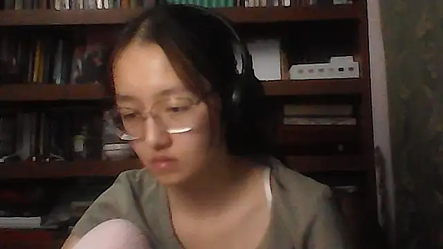 Chat +18 de LinaClous ao vivo