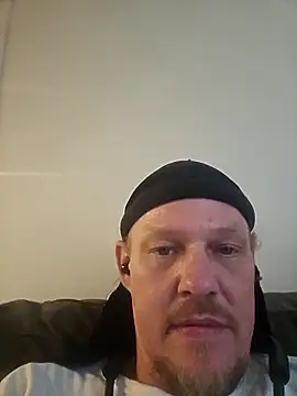 yourMasterisBored Webcam Show