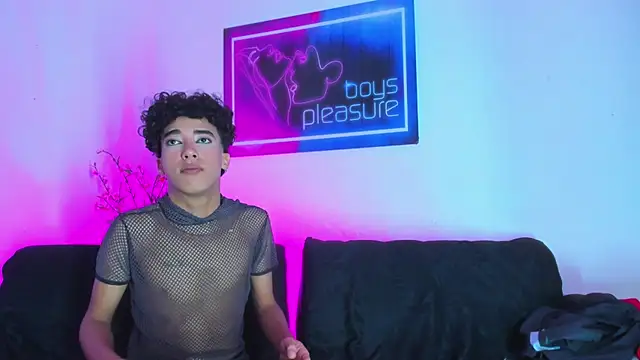 Pleasure_boys_hot Live XXX-chat
