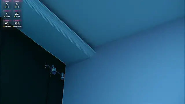 caroline_adams_'s Webcam Show