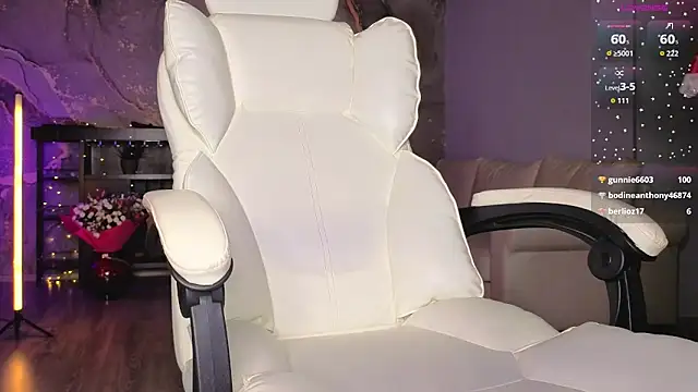 miss_long_legs' Live XXX Chat