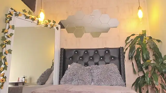 Chat XXX en directo de Naomy-lopez