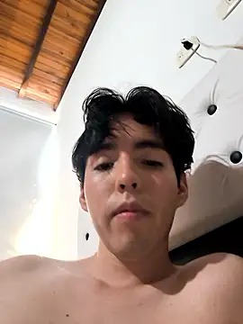 Lucca__555n Live XXX chat