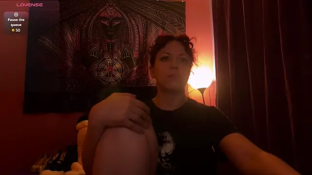 Chat +18 de Helena__Femdom ao vivo