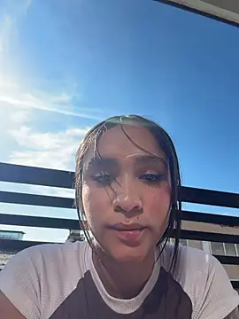 Chat XXX en directo de Isabella-Teen