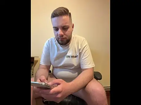 KingAdonisss Webcam-Show