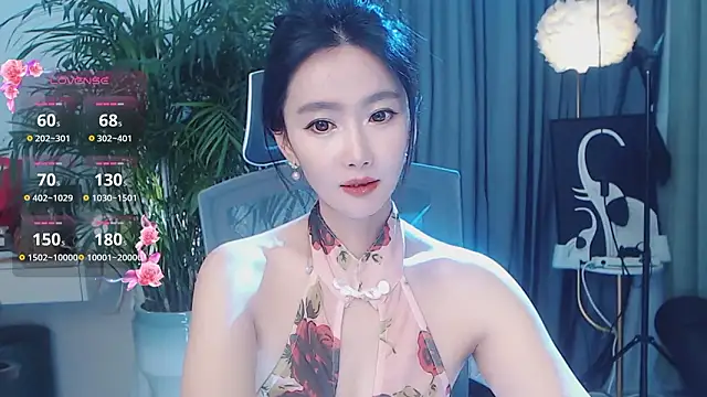 feifei-love 在線直播表演