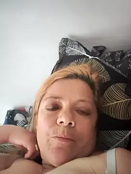 karlaanqui1's Live XXX Chat