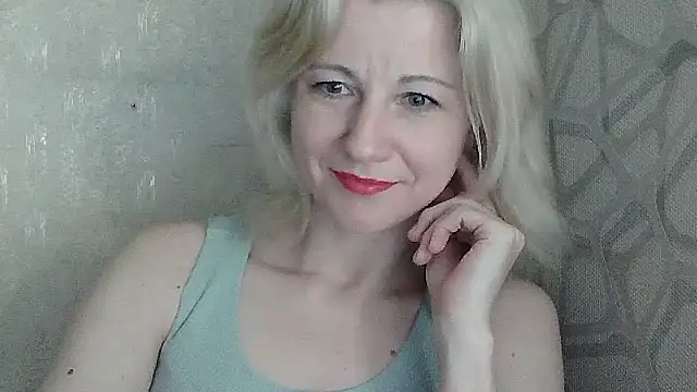 Katerina-Kissa 在線直播表演