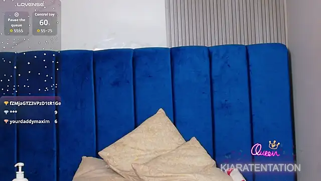 kiaratentation webcam show