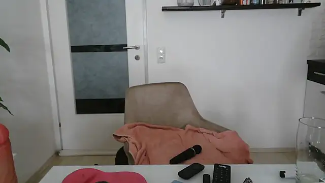 XXX chat uživo modela hexe40002