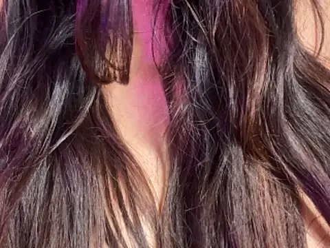 Its_cherry_magic's Webcam Show