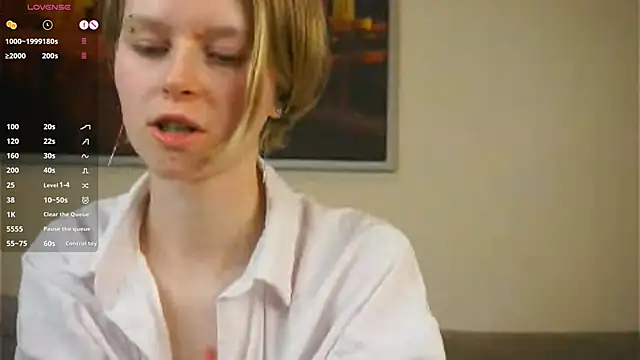 ToyaPletz's Live XXX Chat