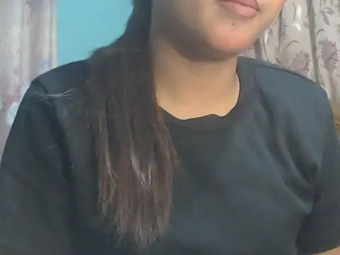 XXX chat uživo modela NancyRuvi