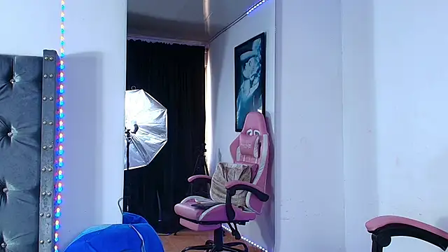 GraceWallace_'s Live XXX Chat