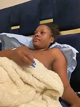 Dellah27 – Live XXX-chat