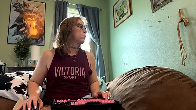 MirandaFlowers' Live XXX Chat