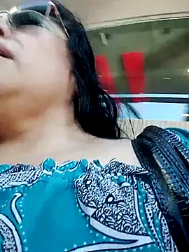 Keyla01_のライブXXXチャット