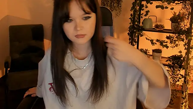 Elainebeness live XXX chat