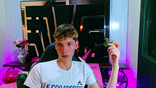 Liam_Green1's Live XXX Chat