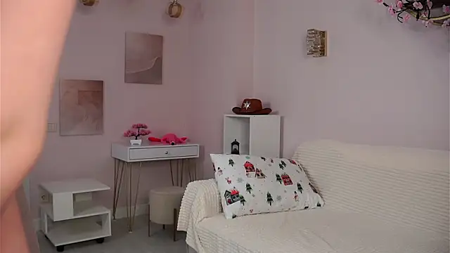 SunnivaCovil – Naživo XXX chat