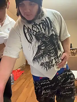 desiredude9n Live XXX chat