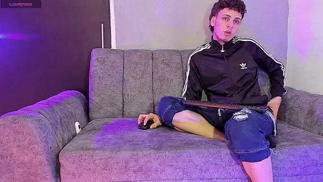 Two_sexboys 现场XXX聊天